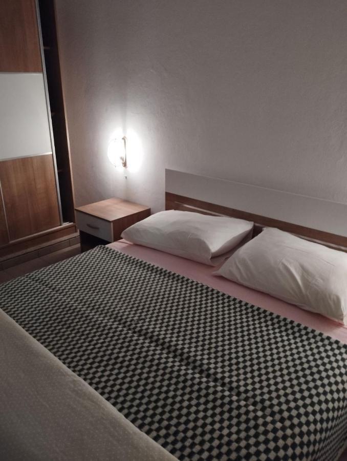 Apartments Vila Lavanda Omišalj Eksteriør bilde